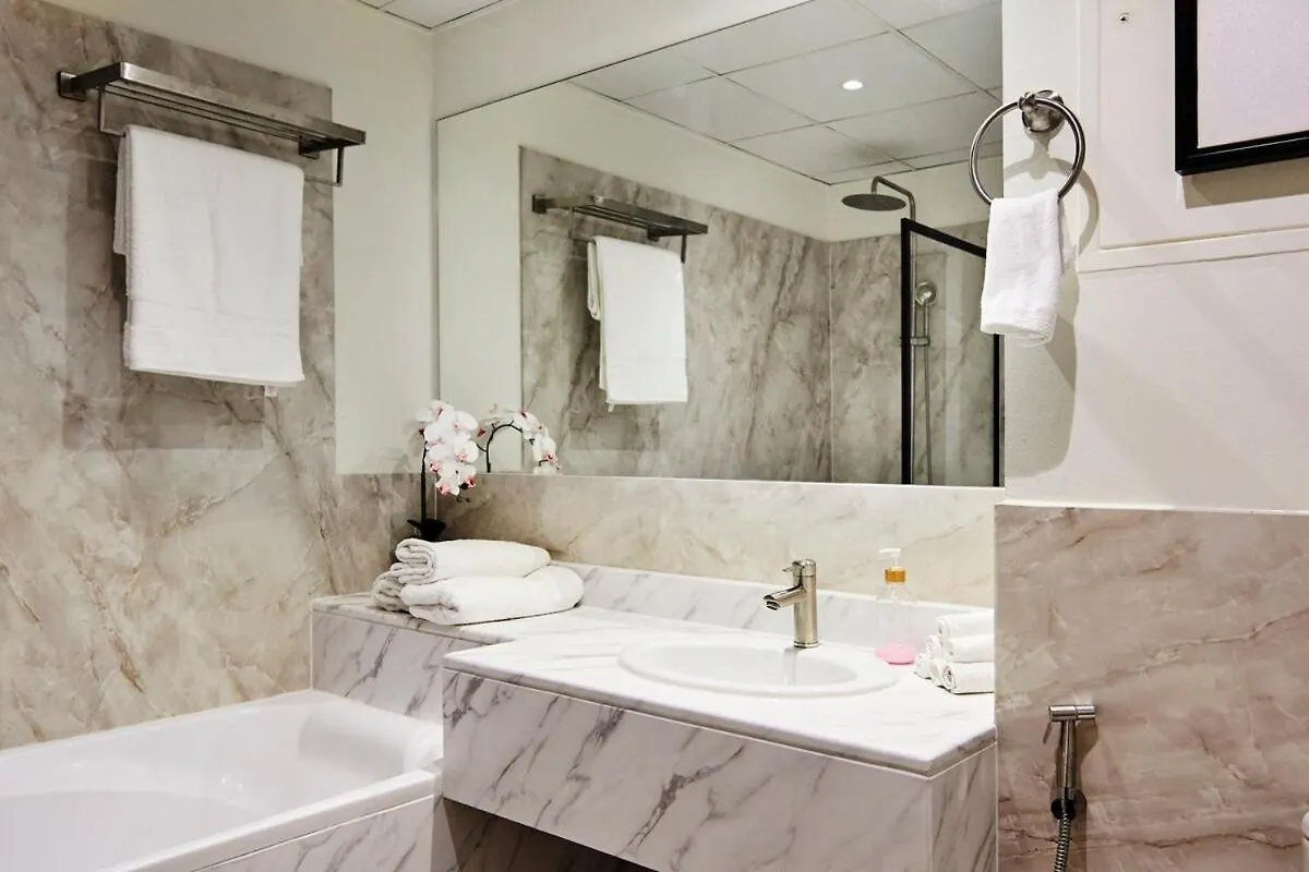 Apartment Ultimate Luxury 2Bdr Beachfront Dubai